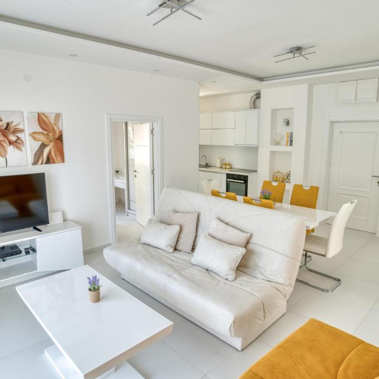The Golden Luxury Apartments - Apartman sa 2 Spavaće Sobe, Terasom i Pogledom na More - 3