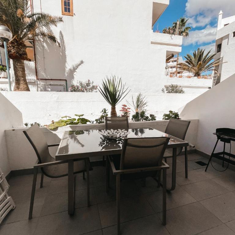 Exclusive Francy's apartment in Garden City, Sant'Eugenio - Apartamento - 50