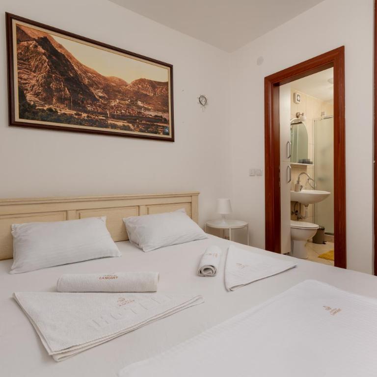 Apartment Amigo 2 Old Town Kotor - One-Bedroom Apartment - 2