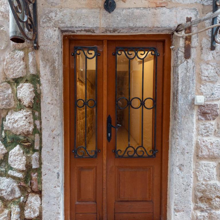 Apartment Amigo 2 Old Town Kotor - One-Bedroom Apartment - 9