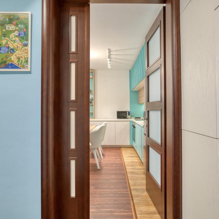 Blue Lagoon - One-Bedroom Apartment - 8