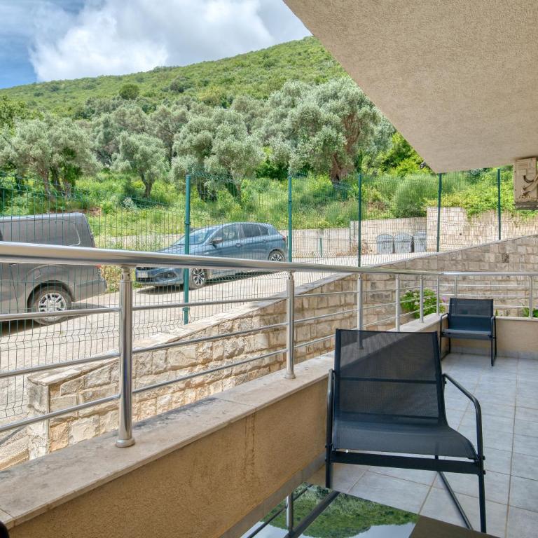Blue Lagoon - One-Bedroom Apartment - 15