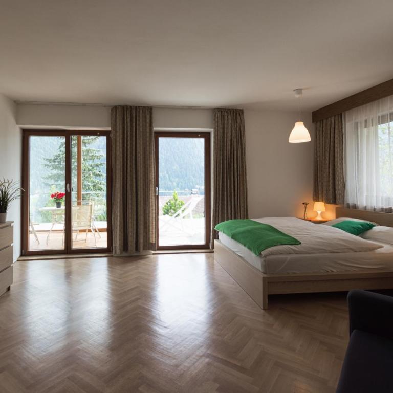 Apartments Markus - Three-Bedroom Apartment (4) - 2
