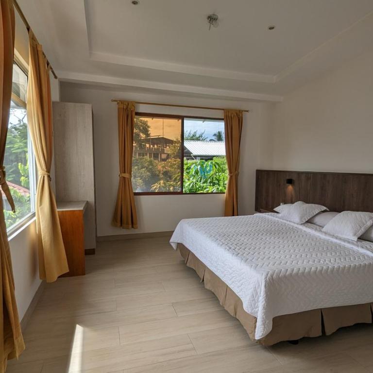 Lava House Hostal - Suite Familiar - 1