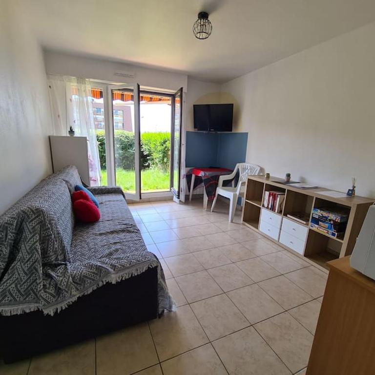 Jardin vue mer et parking privé numéroté - One-Bedroom Apartment - 7