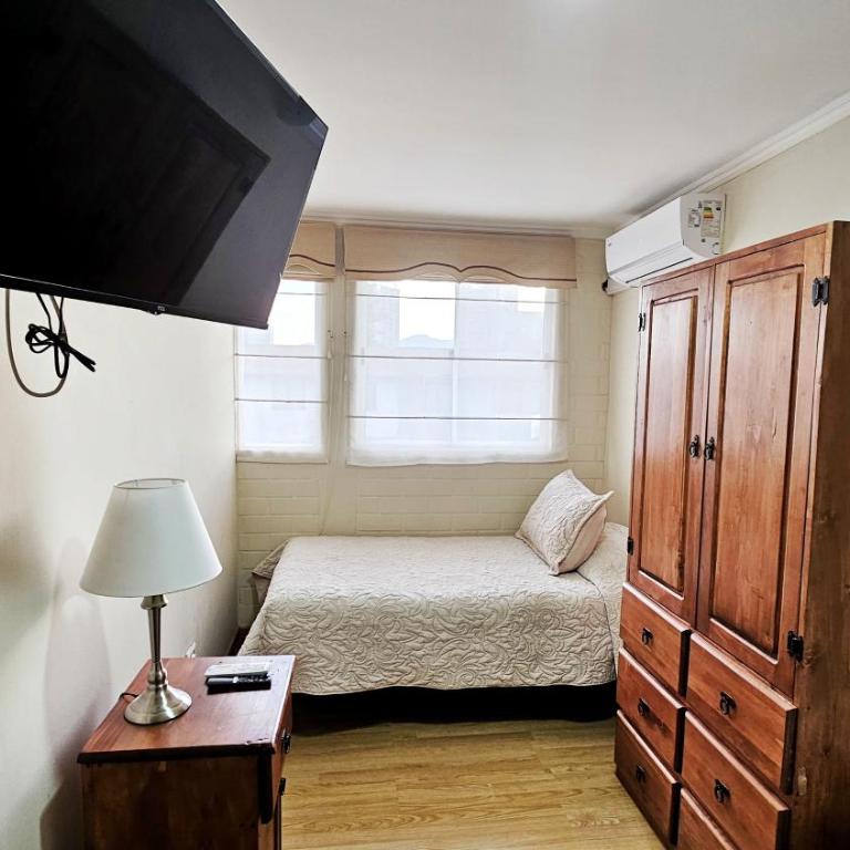 Hostal Aires del Sur Centro de Rancagua - Habitación Doble - 2 camas - 4