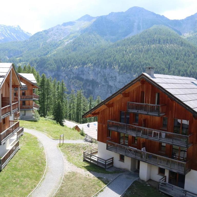 Duplex 7 pers avec piscine, balcon, et box à skis - Les Orres 1800 - FR-1-322-526 - Apartment - 12
