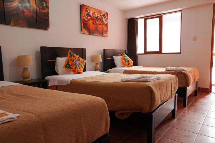 Hospedaje Alqamary - Habitación Triple con baño privado - 5