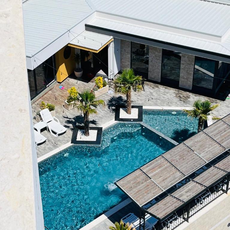 Art's Apartment mit Pool Ulcinj Pinjes - Two-Bedroom Apartment - 19