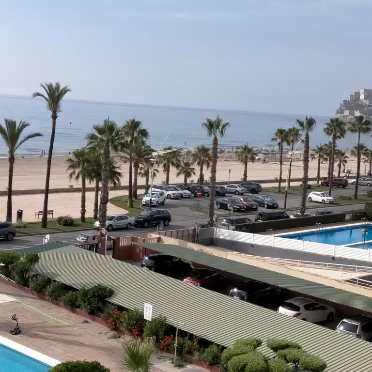 Apartamento en 1ª línea con piscina. Edificio Albatros II - Apartamento de 2 dormitorios - 8