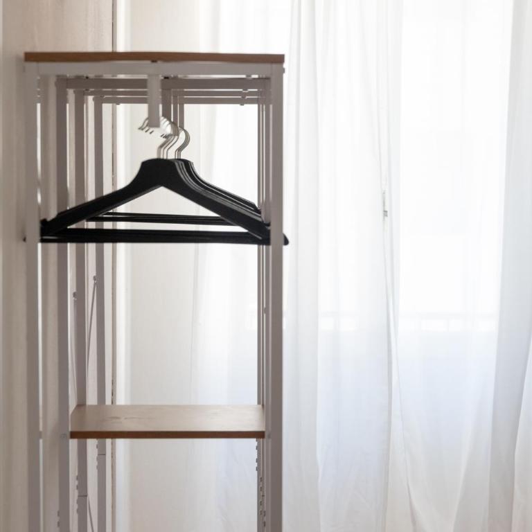 Three Rooms Alghero - Camera Matrimoniale Deluxe con Balcone - 12