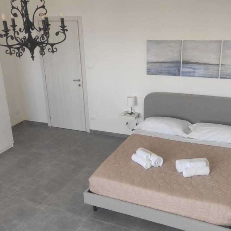 Silver House - Two-Bedroom Apartment - 8