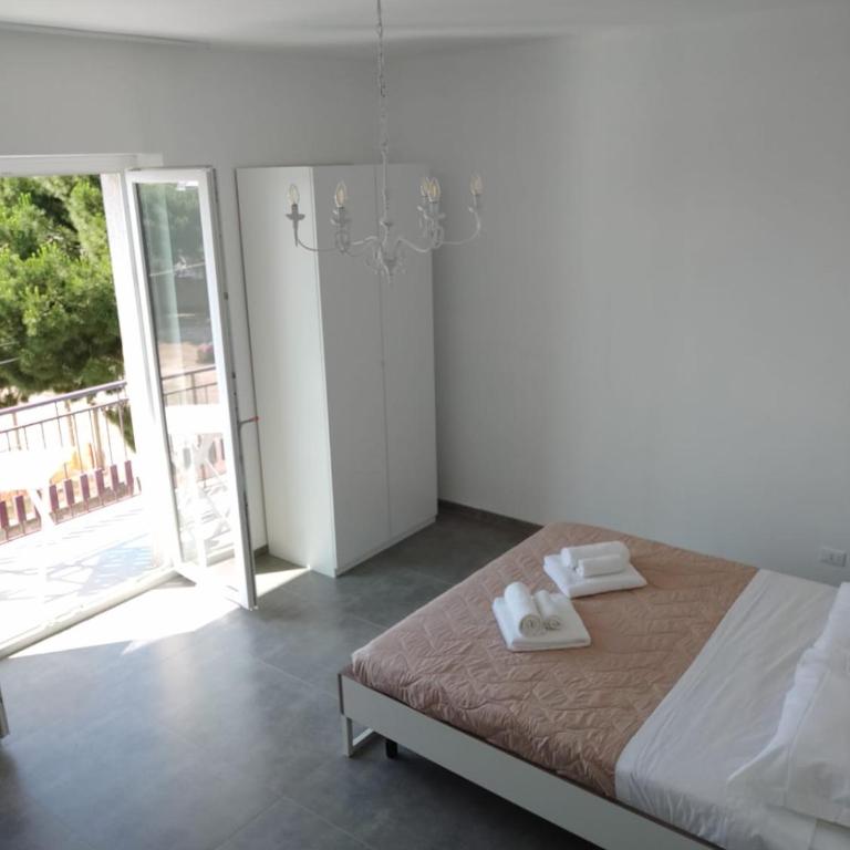 Silver House - Two-Bedroom Apartment - 17