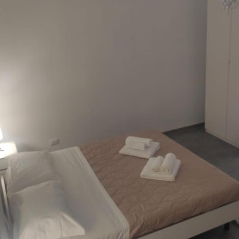 Silver House - Two-Bedroom Apartment - 20