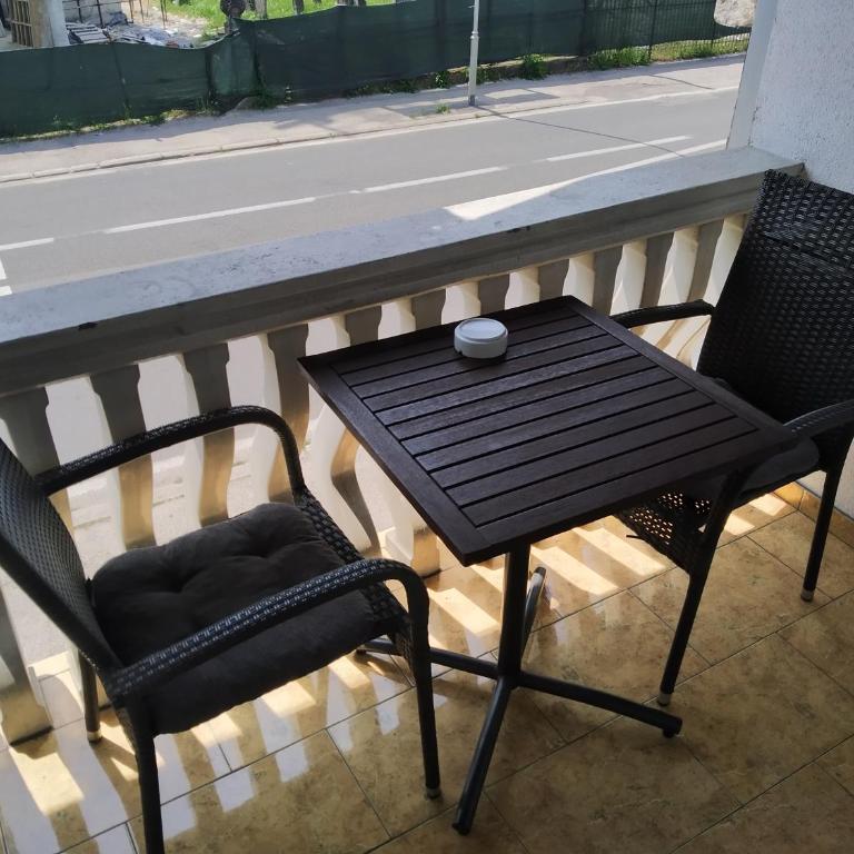 Apartment Edin - Apartment with Balcony - 11