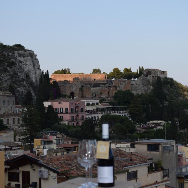 Casa Amelia - Charme in Taormina - Two-Bedroom House - 42