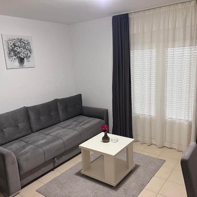 ApartsDobraVoda - Deluxe Apartment - 3