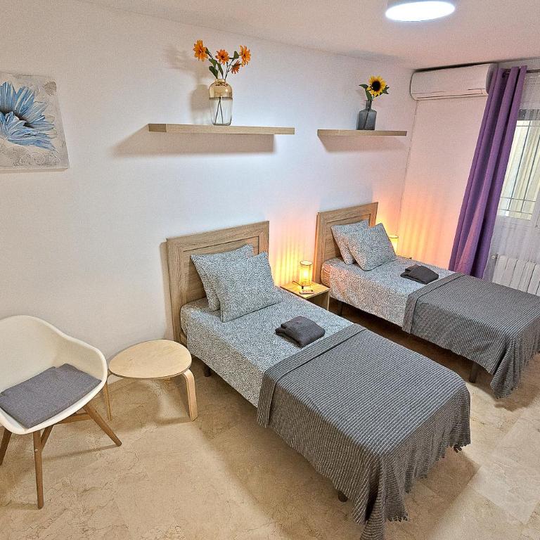 On Beach Deluxe Apartment with Pools and own Garden - Apartamento con vistas al mar - 27