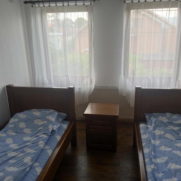 Sobe Nevenka - Dvokrevetna Soba sa Zasebnim Krevetima - 2