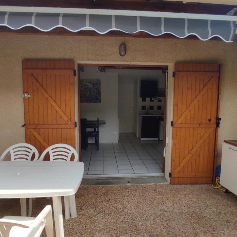 maison de vacances climatisée 5 pers avec piscine commune et vélos - Two-Bedroom House - 15