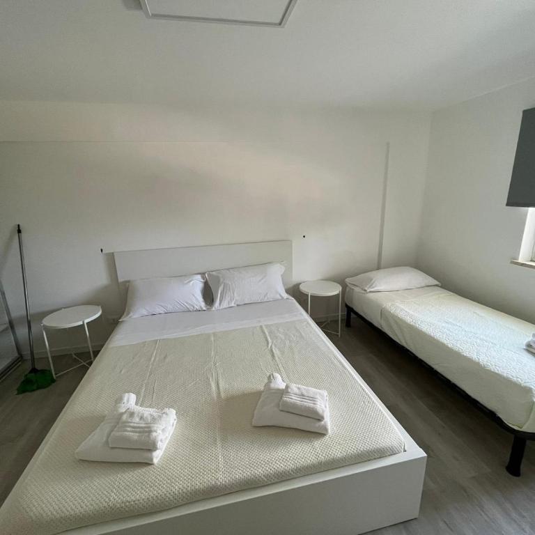 Porta Addaura - Two-Bedroom Apartment - 30