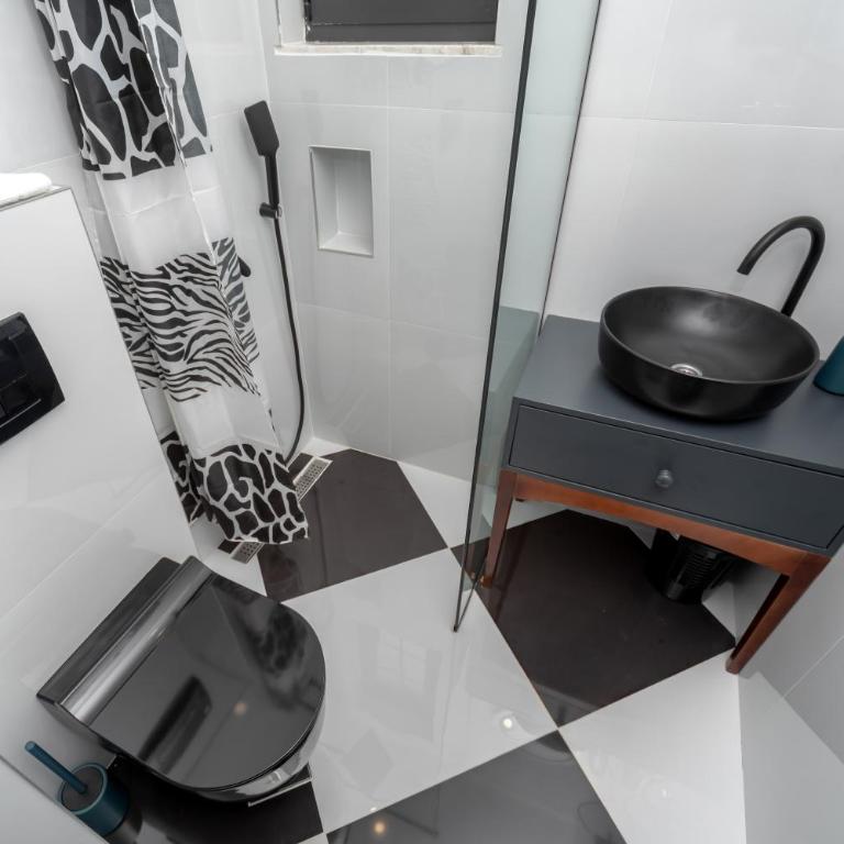 Baba's Hotel & Spa - Velika Dvokrevetna Soba sa Bračnim Krevetom - 5