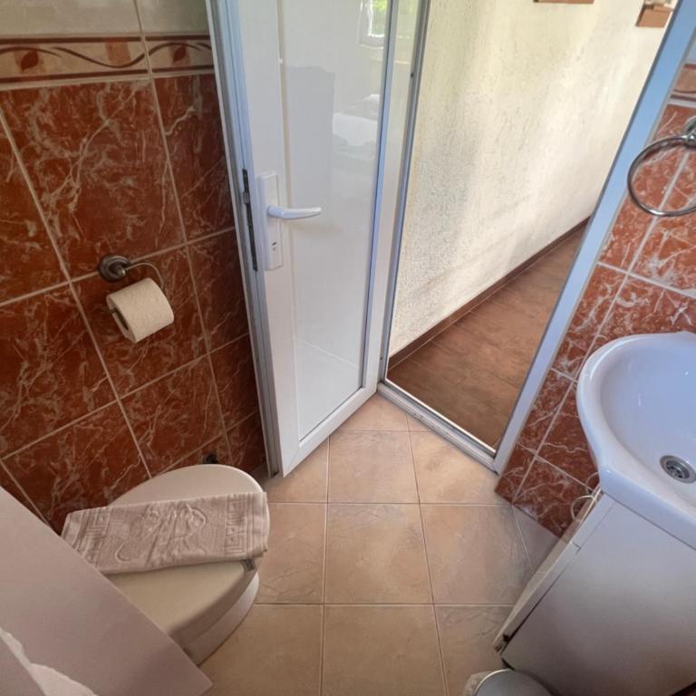 Ksenia Guesthouse Apartments and Studios - Bungalov sa Pogledom na Vrt - 4
