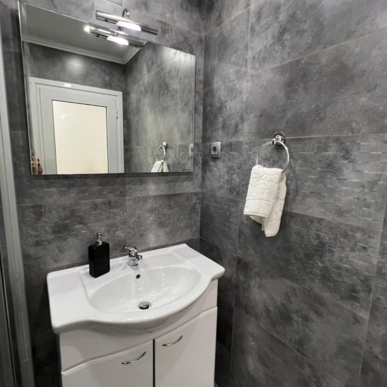 Ksenia Guesthouse Apartments and Studios - Apartman sa 1 Spavaćom Sobom - 2