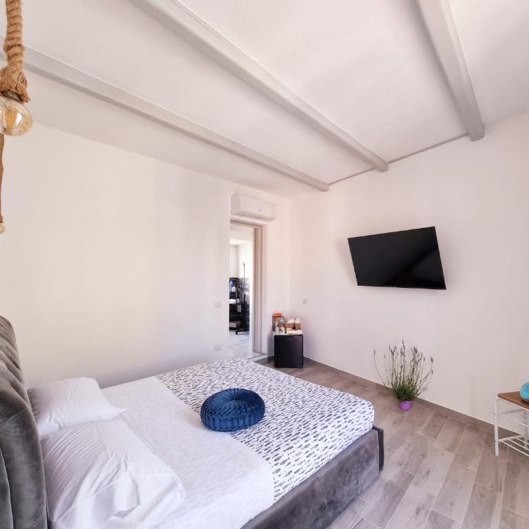 Suite Cornelia - Camera Matrimoniale con Terrazza - 2