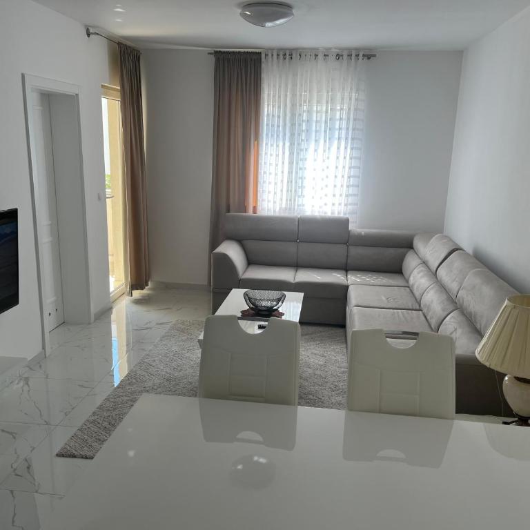 Adriatic apartman - Apartman sa 2 Spavaće Sobe - 4