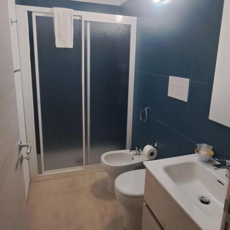 Mamma Rosa Casa Vacanze - Double Room with Balcony - 4