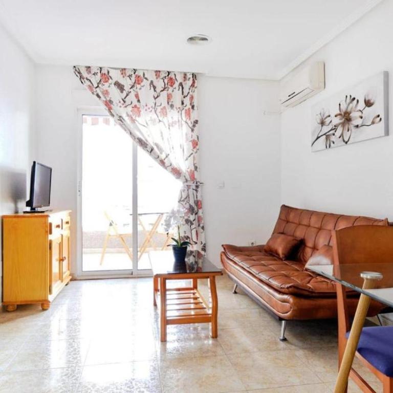 Torrevieja Playa del Cura - 140 m to the beach. - Apartamento de 1 dormitorio - 4