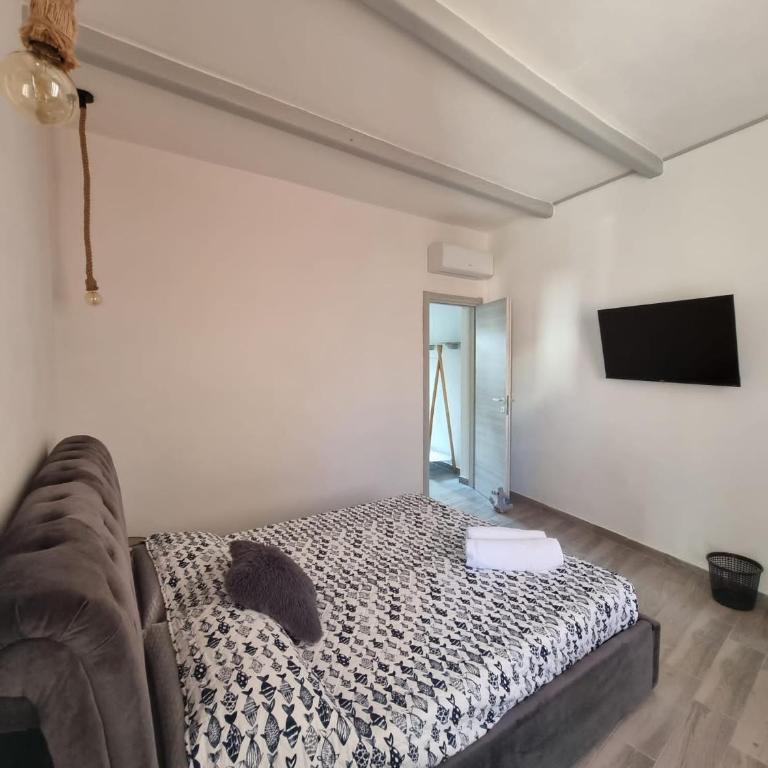 Suite Cornelia - Camera Matrimoniale con Patio - 1