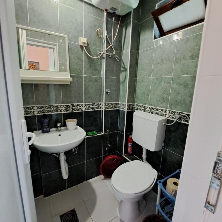 Violit Apartments&Restaurant - Deluks Dvokrevetna Soba sa Zasebnim Krevetima - 2