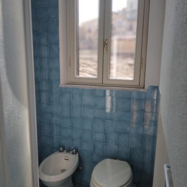 FORESTERIA DEL TEATRO - Camera Matrimoniale con Bagno Privato - 8