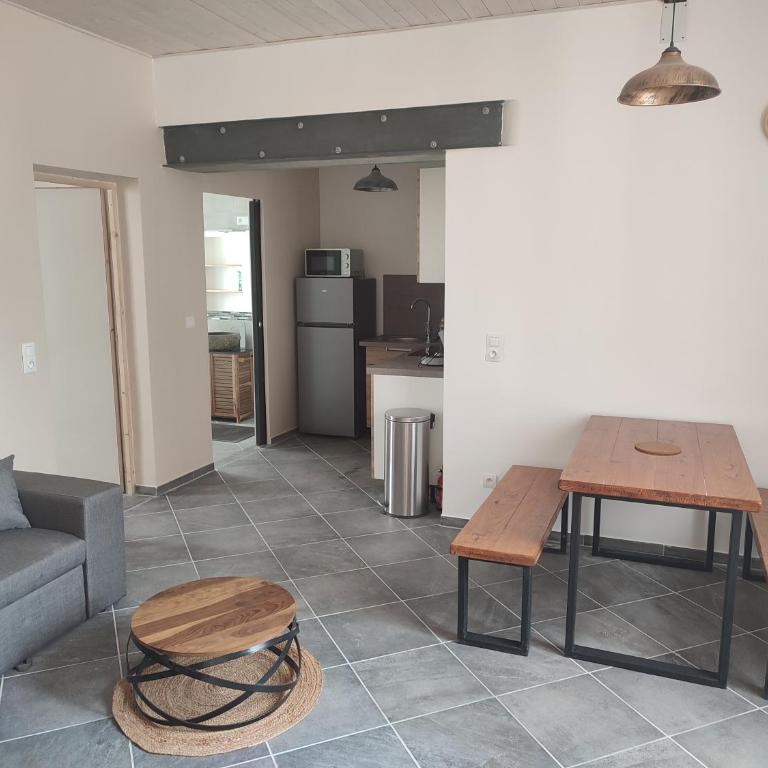 Jardin de Coubertin - One-Bedroom Apartment - 1