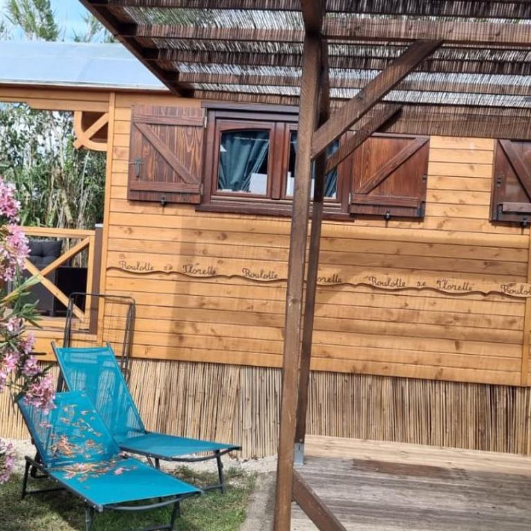 La Roulotte du Mas - One-Bedroom House - 4