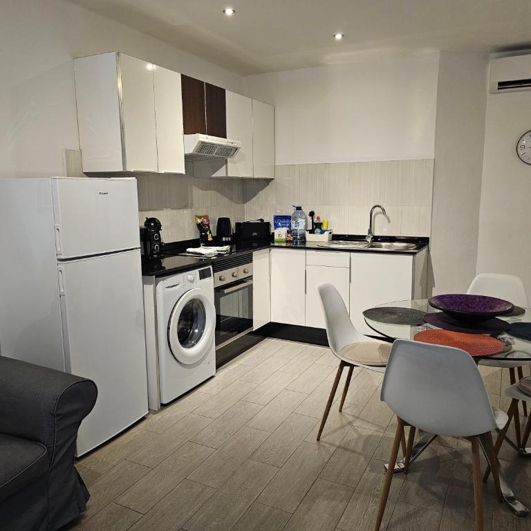 Lanzamar 2 bedroom - Two-Bedroom Apartment - 7