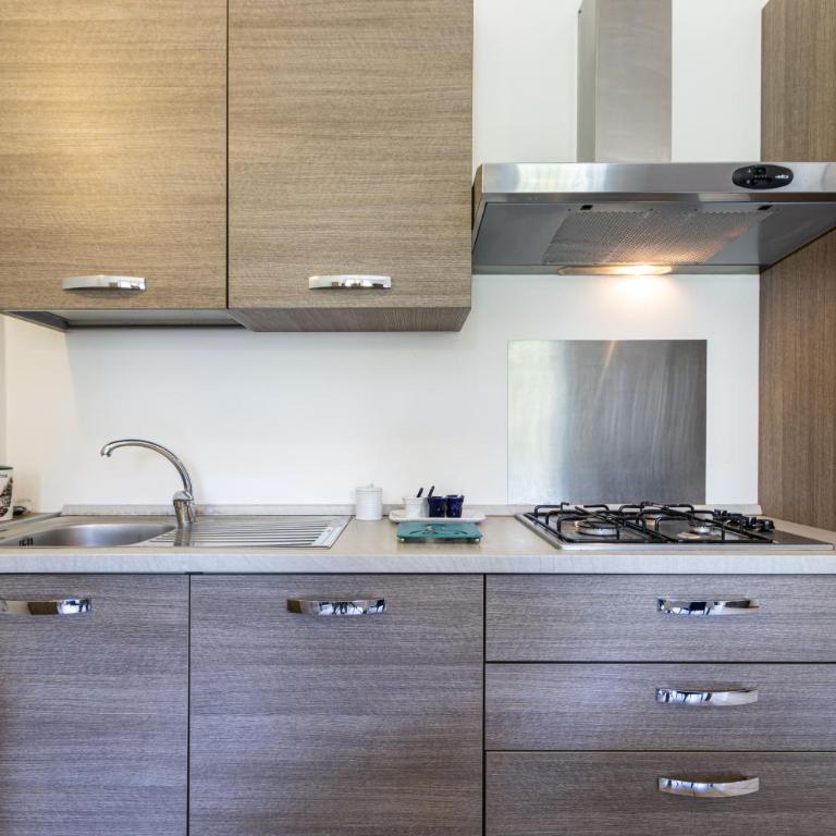 Sweet Arona - Beautiful Apartment, Free Wi-Fi - Appartamento con 1 Camera da Letto - 16