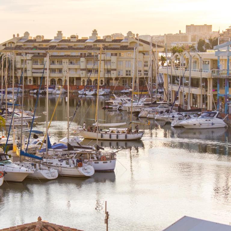 Apartment in Puerto Marina with beautiful views of the Sea and the Boats - One-Bedroom Apartment - 31