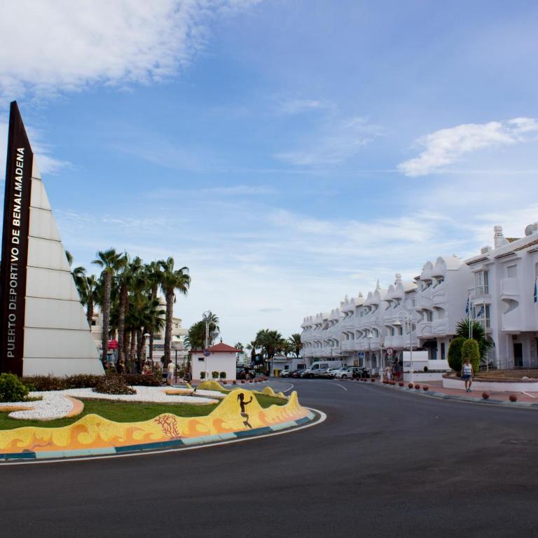 Apartment in Puerto Marina with beautiful views of the Sea and the Boats - One-Bedroom Apartment - 39
