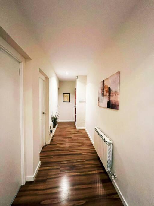 Quevedo Suites 4 - Centrico y totalmente Equipado - Toallas, Wifi y mucho mas - Three-Bedroom Apartment - 5
