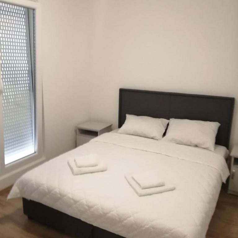 Apartments Kudra with parking - One Bedroom Apartment - 3