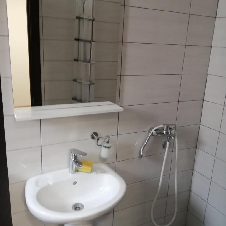 Apartments Kudra with parking - Studio Apartment - 4