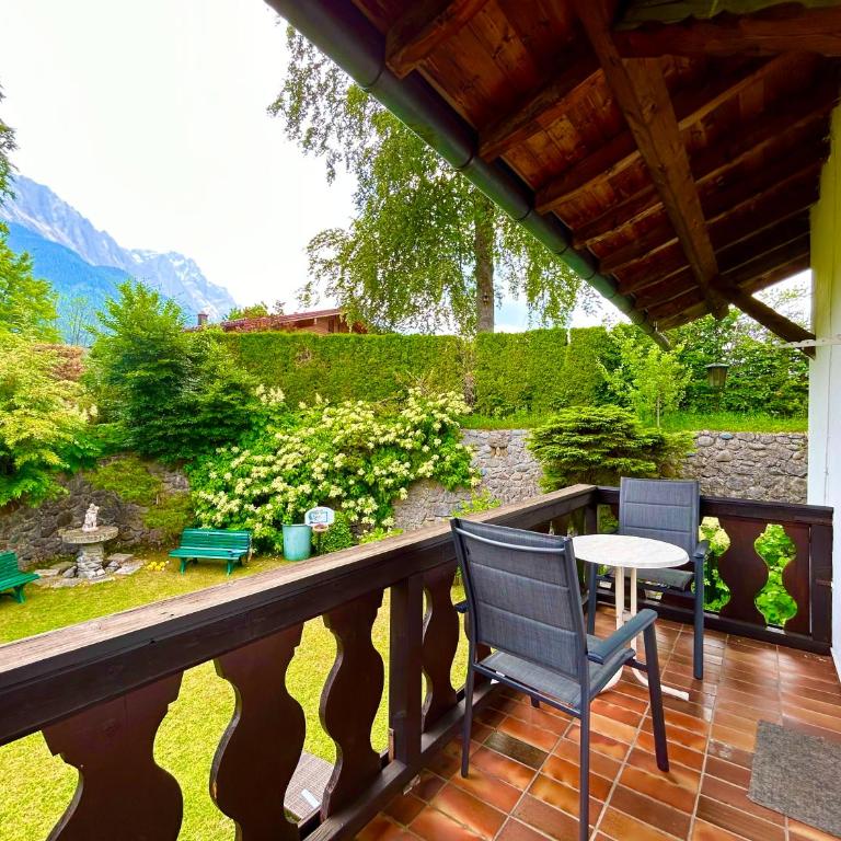 Hotel Bergland - Familienzimmer mit Balkon - 6