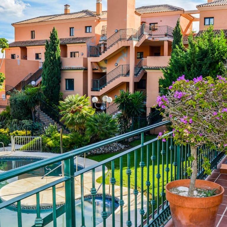 Malaga Marbella Elviria Apartment Golf - Three-Bedroom Apartment - 5