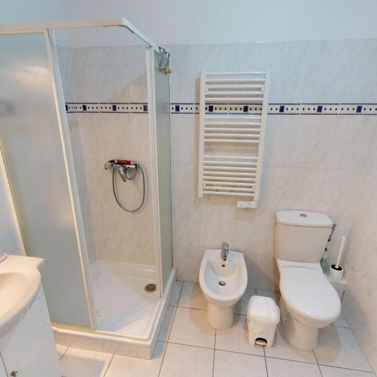 Charmant 2P à Menton, centre, climatisé, terrasse et parking - FR-1-196-336 - Appartement - 8