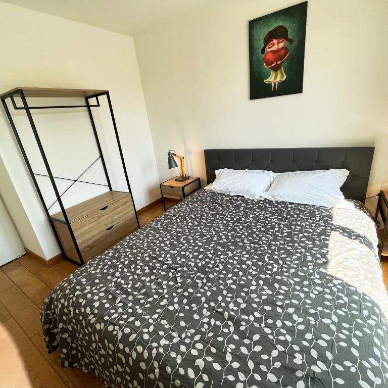Appartement 84m² avec 2 parkings privatifs - Appartement 2 Chambres - 6