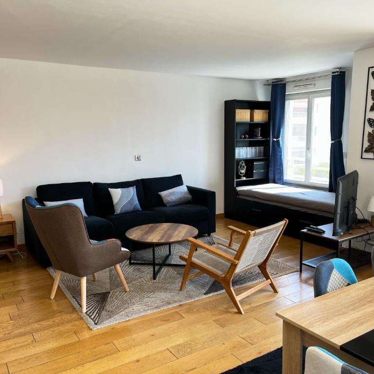 Appartement 84m² avec 2 parkings privatifs - Appartement 2 Chambres - 15