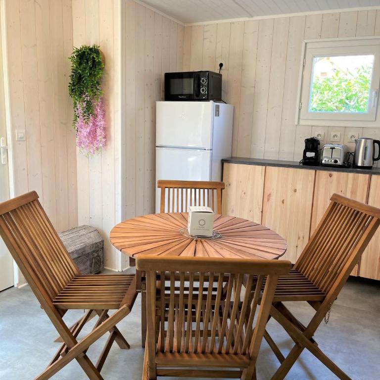 Camping La Clape Village - Chalet Supérieur - 6